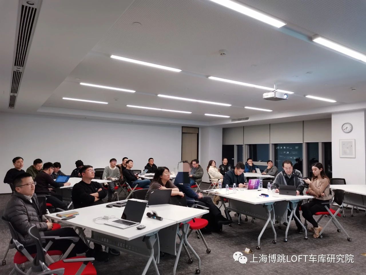 秦皇岛杭州LOFT车库专题会